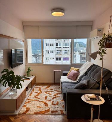 Ipanema Apartment | Spacious 2-bedroom apartment just steps from Ipanema Beach