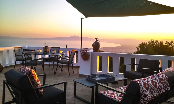 Diasella House | Spacious 2 bedroom holiday home with fabulous views over Kalamata
