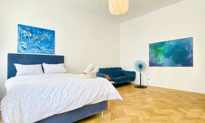 Rudolfsheim-Funfhaus Apartment | Spacious 2BR Apt, Up to 6P, 4-Min to Stadthalle