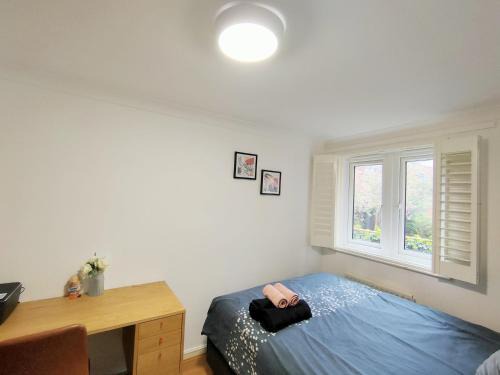 Westminster Apartment | Spacious 3-Bed Cosy Flat in Westminster