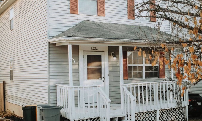 Severn House | Spacious 3-Bedroom, 1.5-Bath Home in Central Maryland with Screened Porch & More