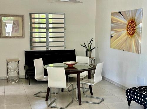 Marigot House | Spacious 3 Bedroom 2 Bathroom Marigot Home