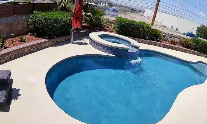 Biggs Field House | Spacious 3-bedroom house with Swimming Pool and a Spectacular View in El Paso