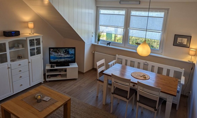 Friedrichskoog-Spitze Apartment | Spacious 3-room apartment with two bathrooms