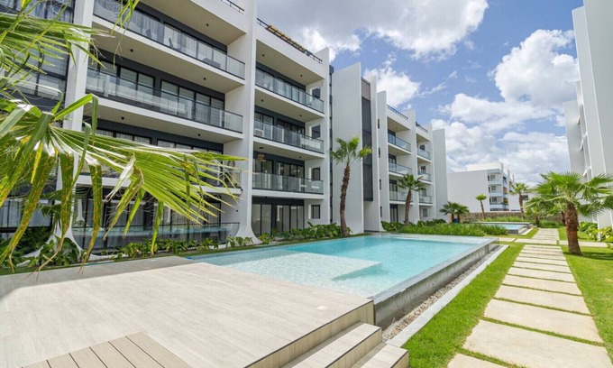 Los Melones Apartment | Spacious 3BD Penthouse Private Rooftop Sea Breeze