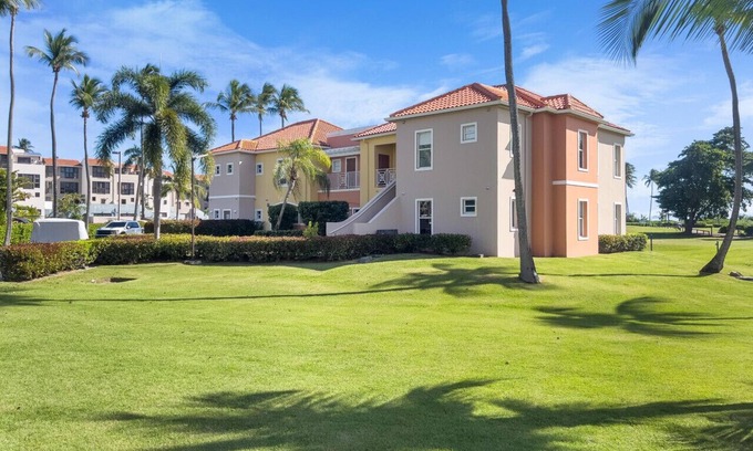 Candelero Abajo Villa | Spacious 3BR apt for 10 Guests | Palmas del Mar