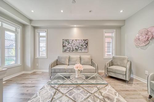 Ajax House | Spacious 3BR Townhome Near Casino & Thermea Spa