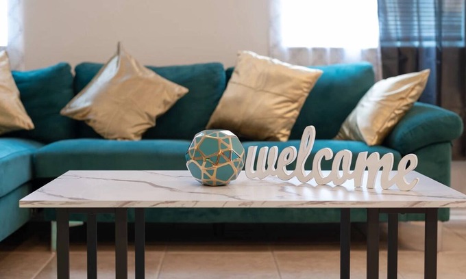 Sanford House | Spacious 4-bedroom townhome with Cable and WiFi in charming Sanford