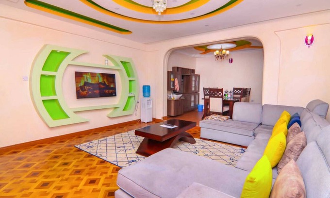Naivasha Villa | Spacious 4bedroom apartment in Naivasha: WiFi,Own Compound and close to the Lake