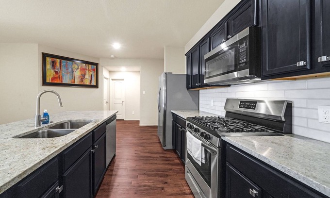 Channelview House | Spacious 4BR East Houston Home, EV Charger,Parking