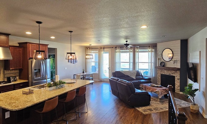 Northgate House | Spacious 5-bed house in North Colorado Springs near music venues and AF Academy