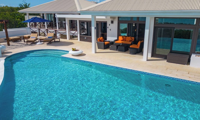Rendezvous Bay Villa | Spacious 5-Bedroom Villa, Walk to Rendezvous Bay Beach