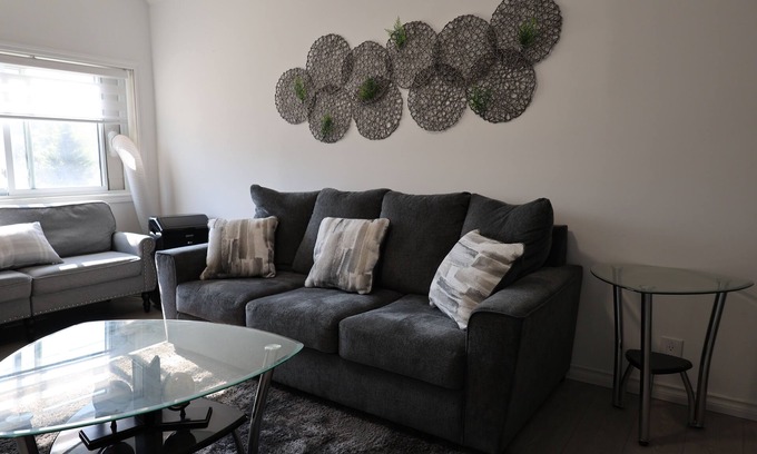 Timiskaming District House | Spacious 5-bedroom house for longer stays