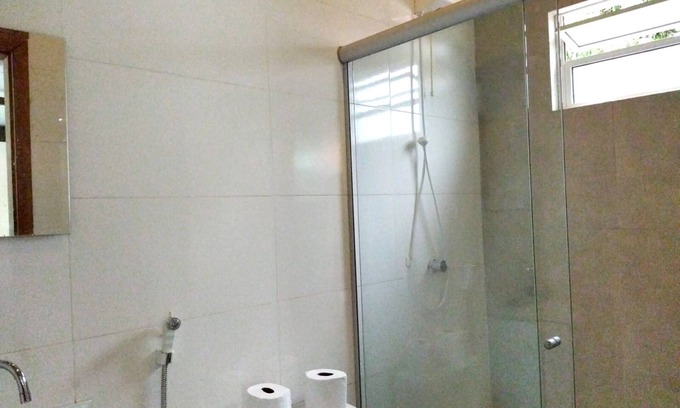 Lago Sul House | Spacious 5-bedroom house with WiFi, AC in lovely Brasília