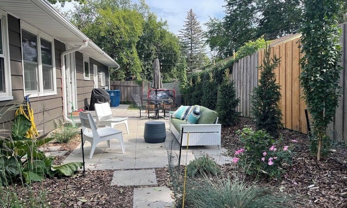 Edina House | Spacious 5-bedroom house in lovely Minneapolis/Edina border