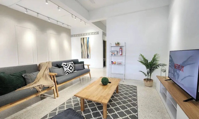 Petaling Jaya House | Spacious 5bedroom Petaling Jaya Landed Home at Seksyen 17, 18pax/Jaya1/Phileo/UM