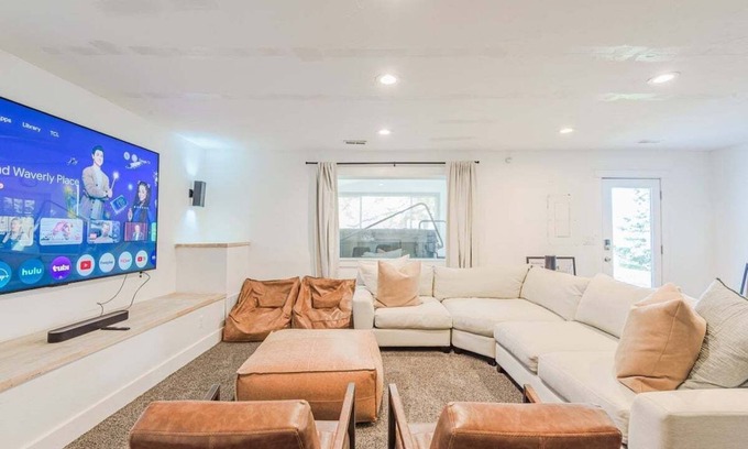 Orem North House | Spacious 6BR Home with Theater & Private Hot Tub