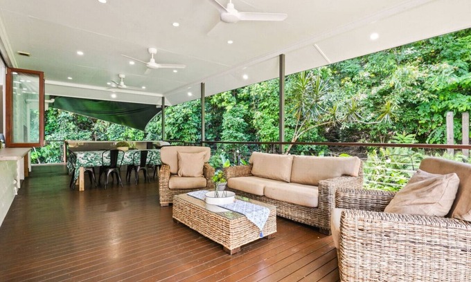 Whitfield House | Spacious 7-Bedroom Queenslander Retreat | Privacy, Comfort & Bushland Serenity