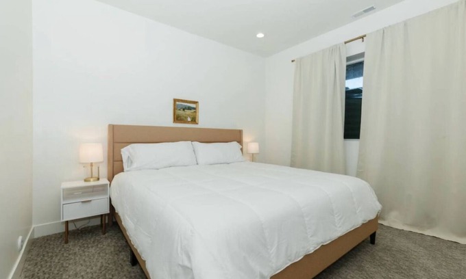 Fish Haven House | Spacious 8-bedroom house in The Reserve with lake access, pool, and courts.