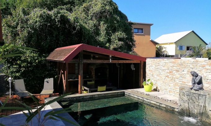 Trois Mares Apartment | Spacious Air-conditioned Furnished with Pool classified 3 *