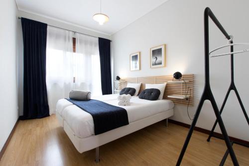 Bonfim Apartment | Spacious and Bright City Apartment I - 4 floor NO ELEVATOR
