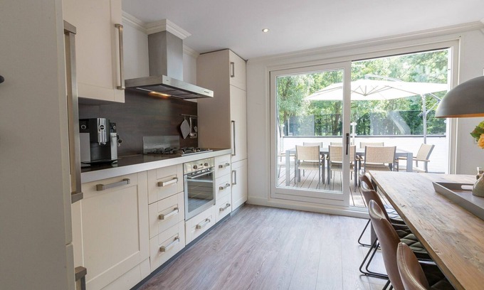 Wekerom House | Spacious and luxurious apartment for 8 people