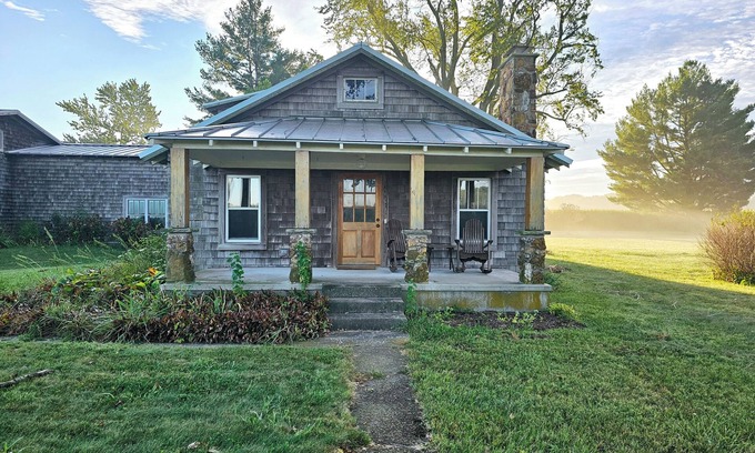 Orleans House | Spacious and restful rural retreat house for families and groups.