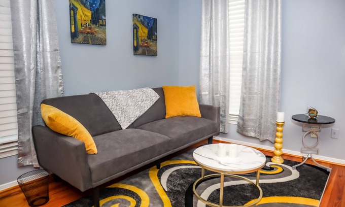 Central Business District Apartment | Spacious Apartment in Downtown Mobile, Perfect for the Ventures Bowl