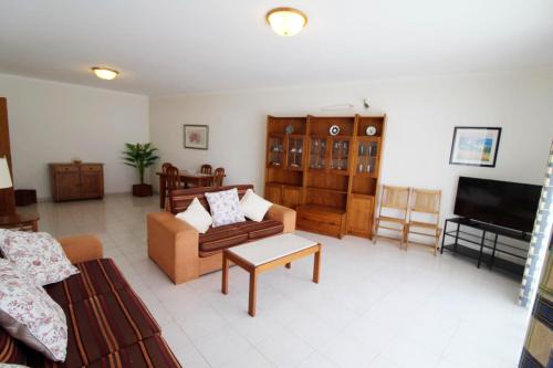 Praia da Rocha Apartment | Spacious apartment in Portimão - 100 m² with terrace