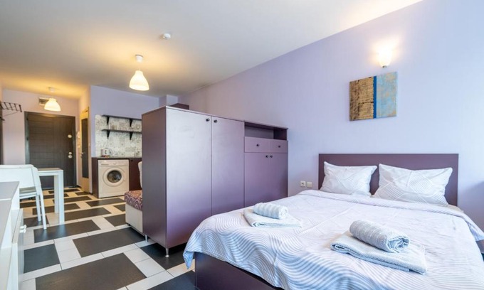 Studentski Grad Apartment | Spacious apartment in the heart of Studentski grad