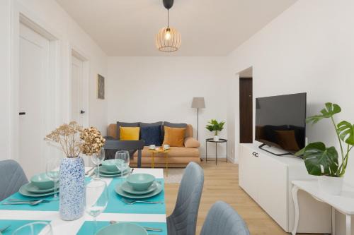 Targowek Apartment | Spacious Apartment Suwalska Targówek by Noclegi Renters