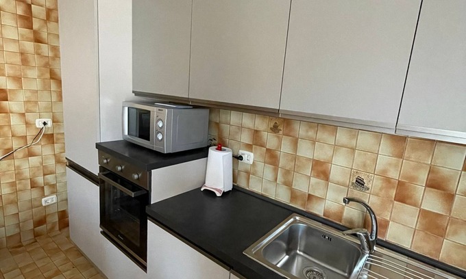 Ercolano Apartment | Spacious apartment with a view of Capri and the Bay of Naples