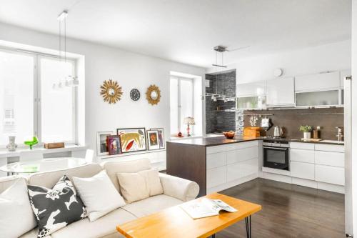 Punavuori Apartment | Spacious apt on Tranquil Courtyard