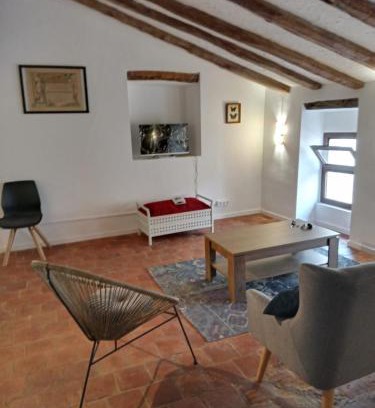 El Perello Apartment | Spacious attic apartment