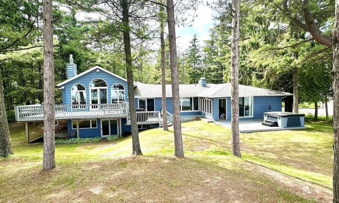 Two Rivers House | Spacious beachfront home, un-paralleled location, 5 bedroom, 3 bath & game room