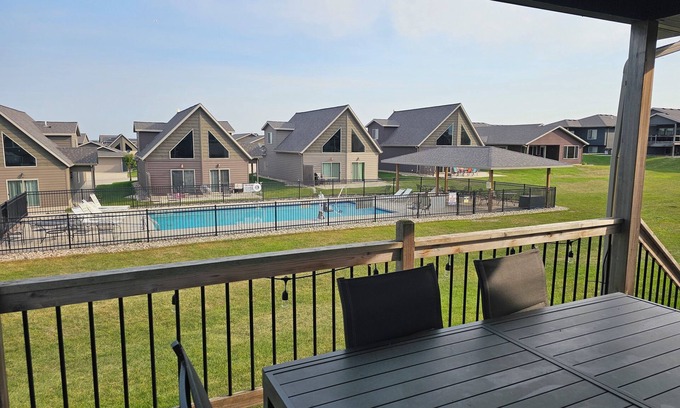 Arnolds Park Cabin | Spacious Bridges Bay Poolside Getaway Cabin #220