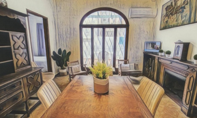 Marques de Fontsanta Apartment | Spacious, bright, in Plaza España in Palma.