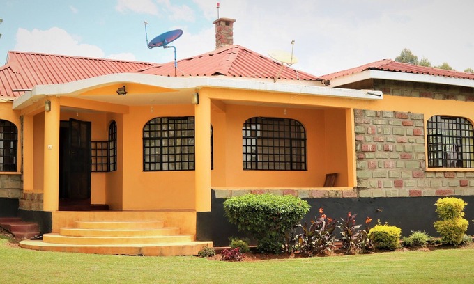 Kitale House | spacious bungalow in kitale