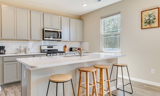 Camby House | Spacious Camby Home w/Community Pool + Park!