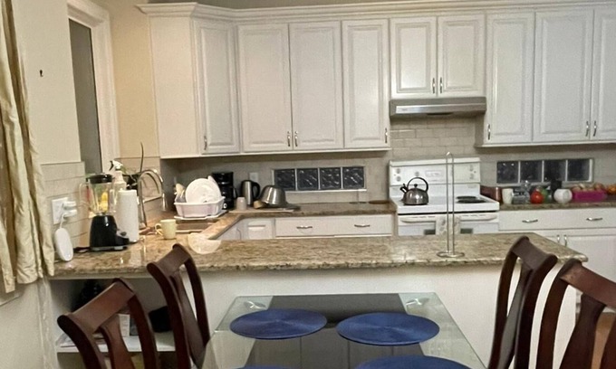 Northeast Edmonton House | Spacious, centrally located family friendly home in a beautiful neighbourhood.