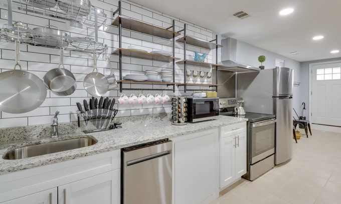 Cheverly House | Spacious Cheverly Home - 8 Mi to National Mall!