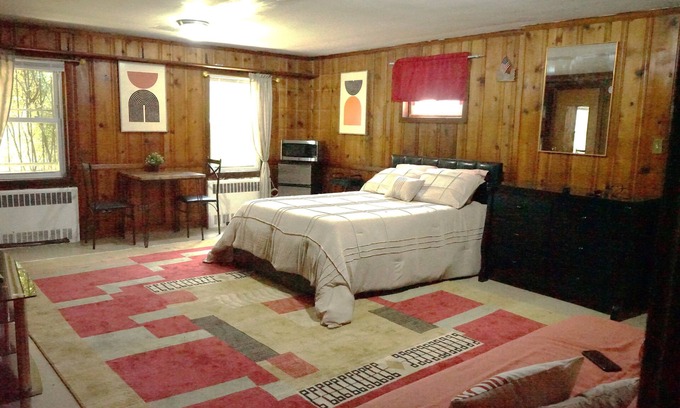 East Flatbush Apartment | Spacious Comfy Boho Style Room