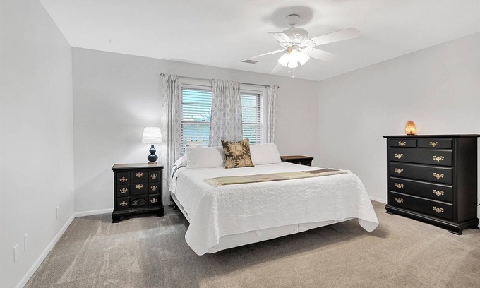 Huntsville Condo | Spacious Condo in Beautiful Jones Valley!