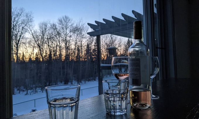 Bethany House | Spacious Cottage with Pool, Hot Tub & Trail