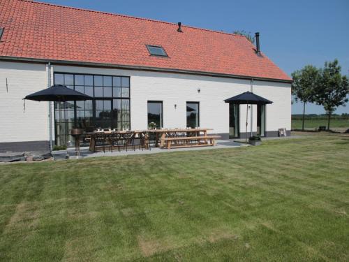 Zuidzande House | Spacious Countryside Villa