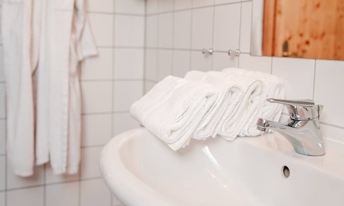 Bad Griesbach im Rottal Apartment | Spacious vacation apartment on the top floor (55 m²) with its own kitchen and separate living area for 1 to 3 people