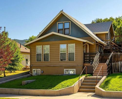 Glenwood Springs Apartment | Spacious Downtown Oasis