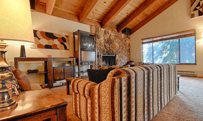 Carnelian Bay House | Spacious & Economical Home w/Garage Across from Lake "Cedar Flat Lookout"