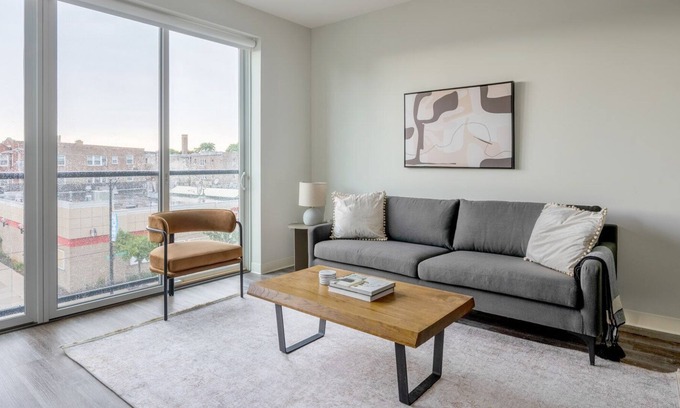 Edgewater Apartment | Spacious Edgewater 2BR w/ Gym & Lounge, nr Red Line, by Blueground