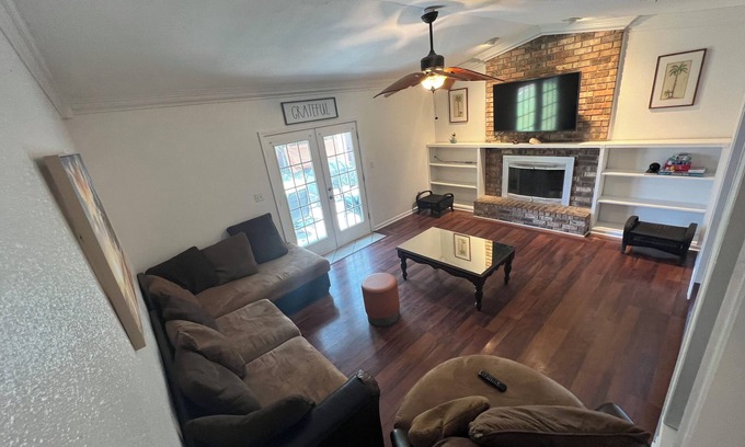 Northwest Pensacola House | Spacious Family Beach Vacation